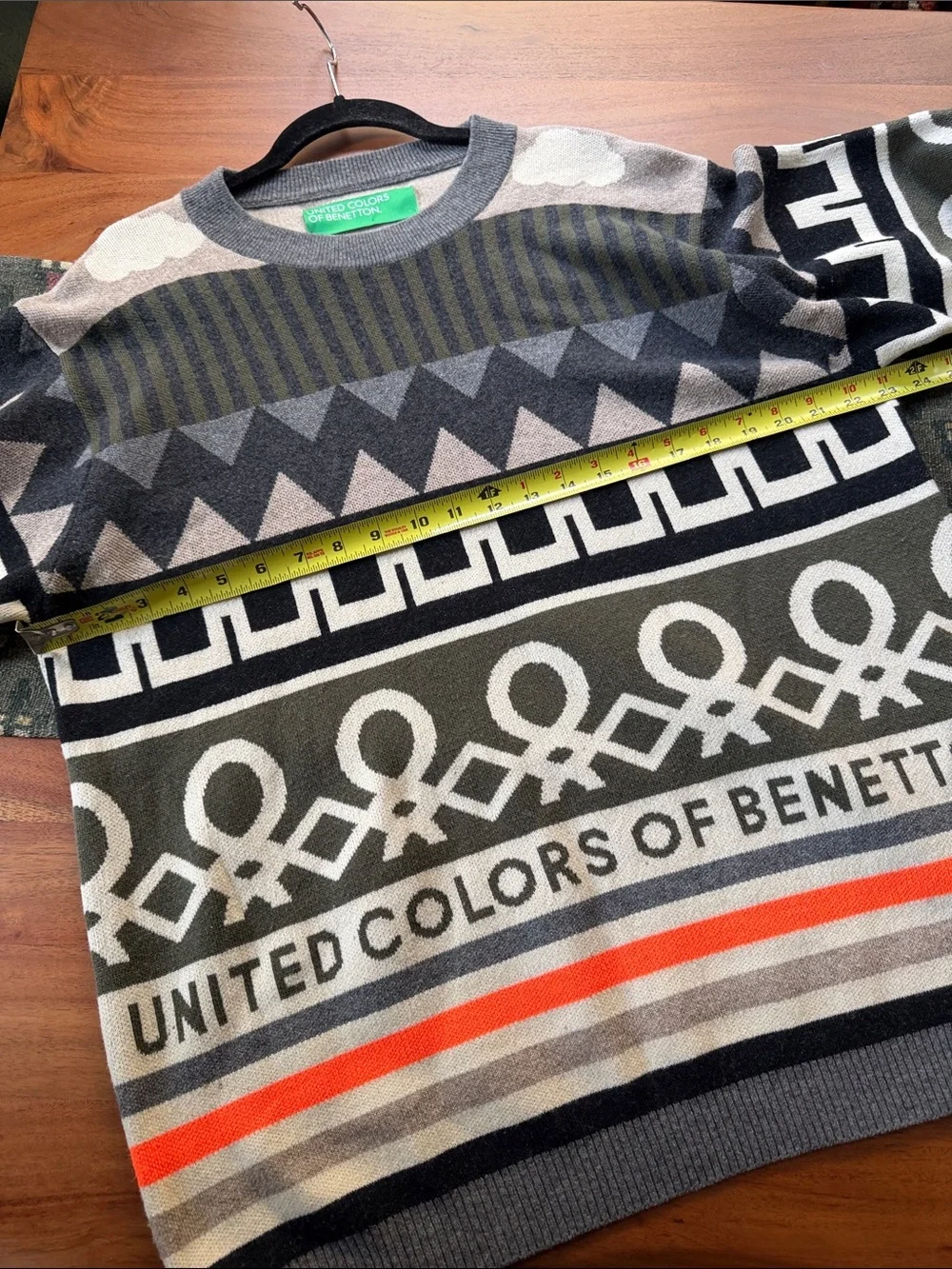 Vintage United Colors of BENETTON Ski Sweater Size XL Wool Blend